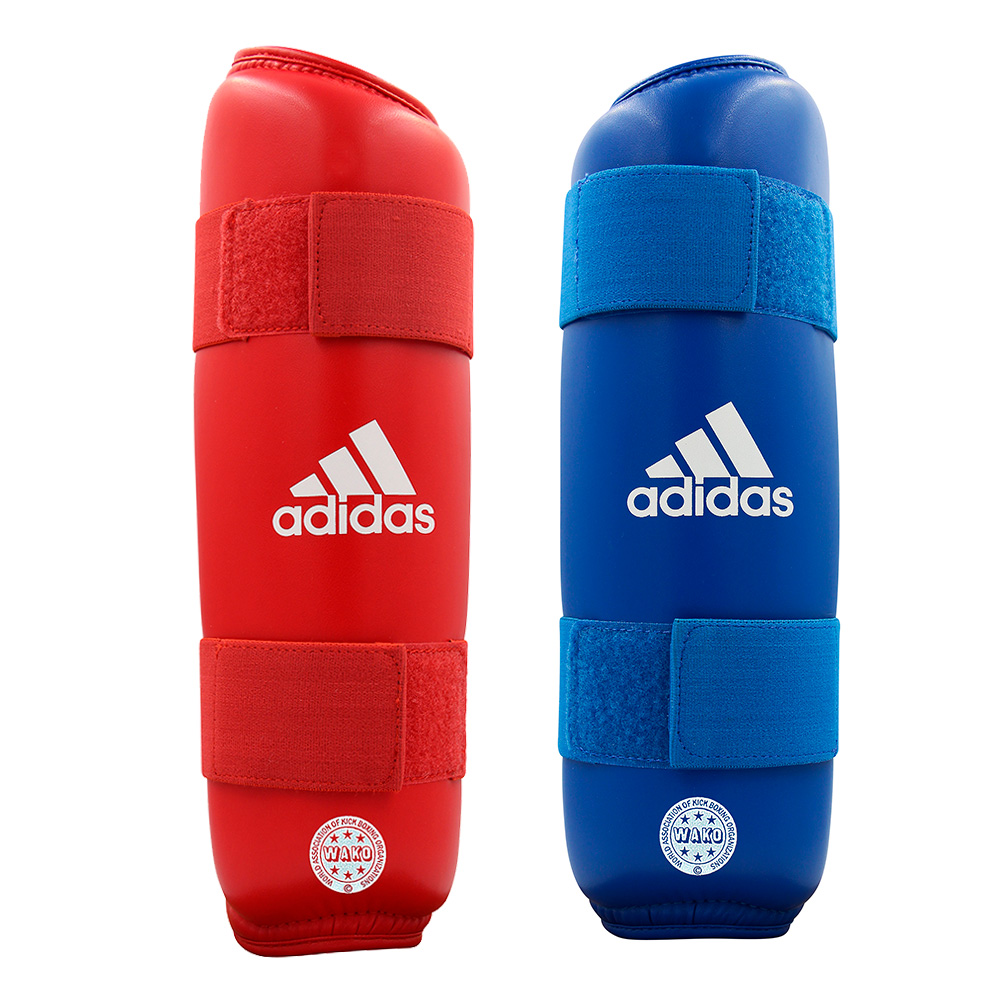 Caneleira adidas WAKO Approved adiWAK0SG01